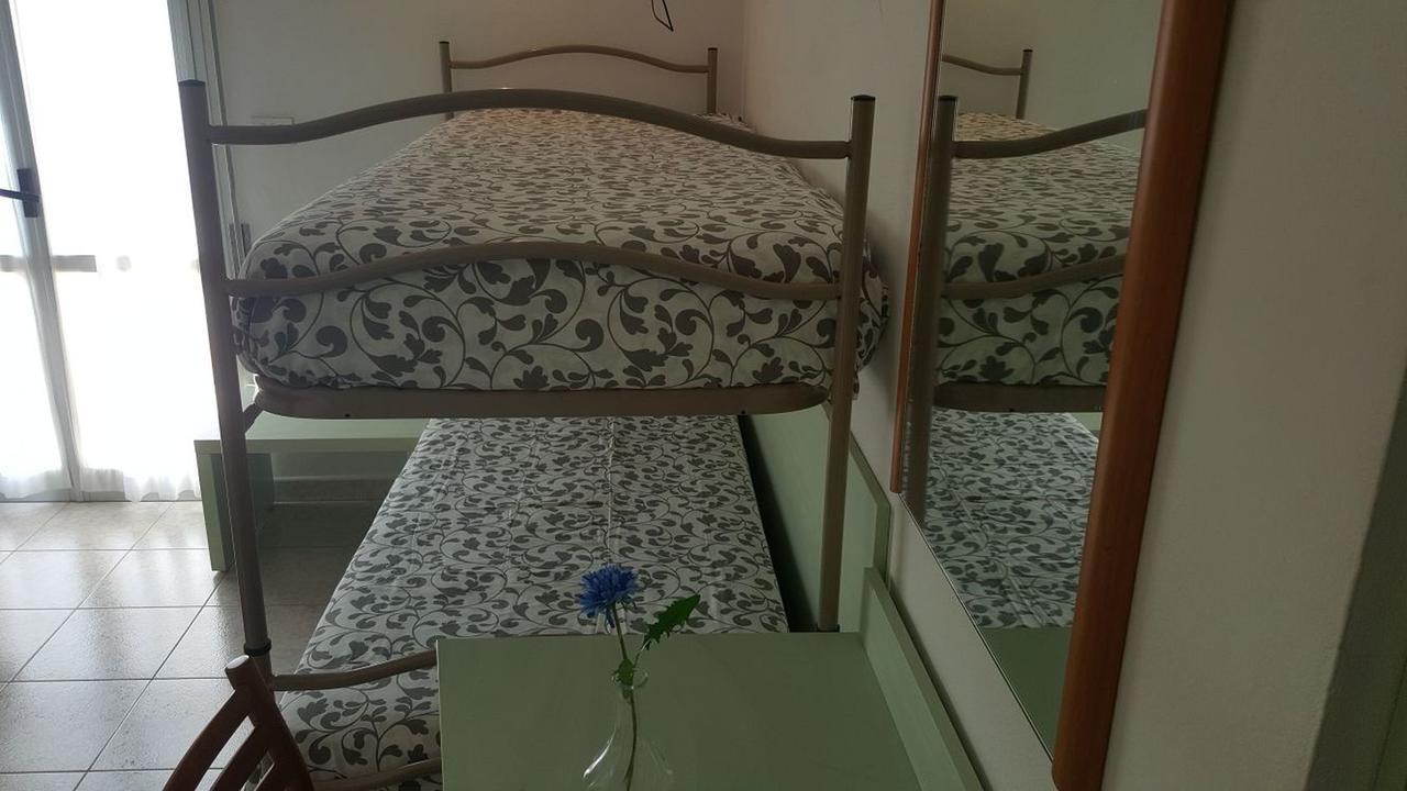 Hotel Villa Cesira Беллария-Иджеа-Марина Номер фото