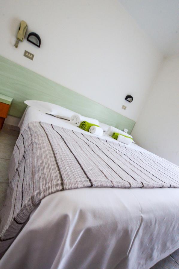 Hotel Villa Cesira Беллария-Иджеа-Марина Экстерьер фото
