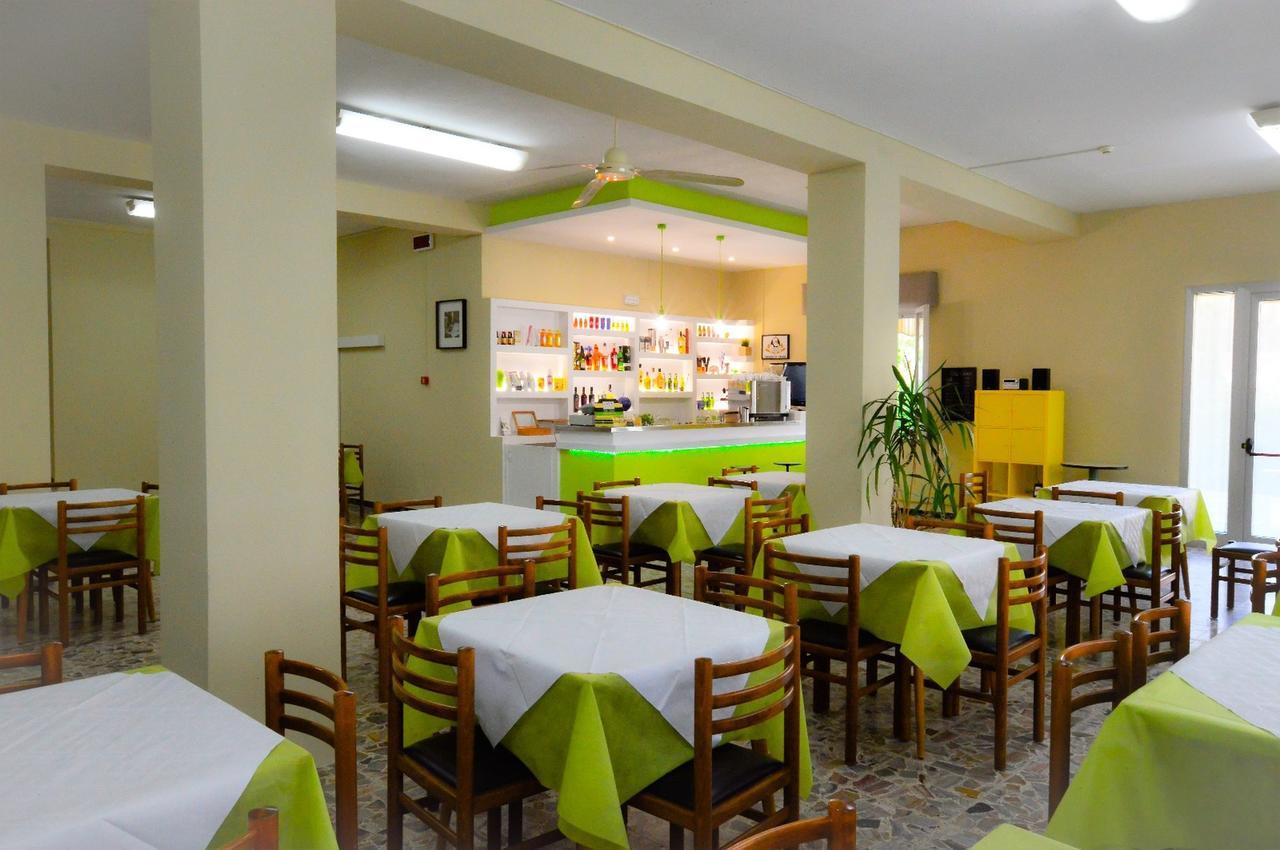 Hotel Villa Cesira Беллария-Иджеа-Марина Экстерьер фото